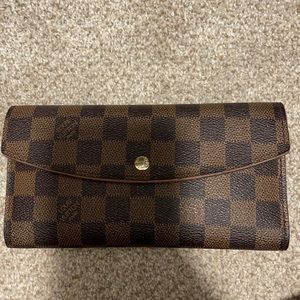 Louis Vuitton wallet!!!
